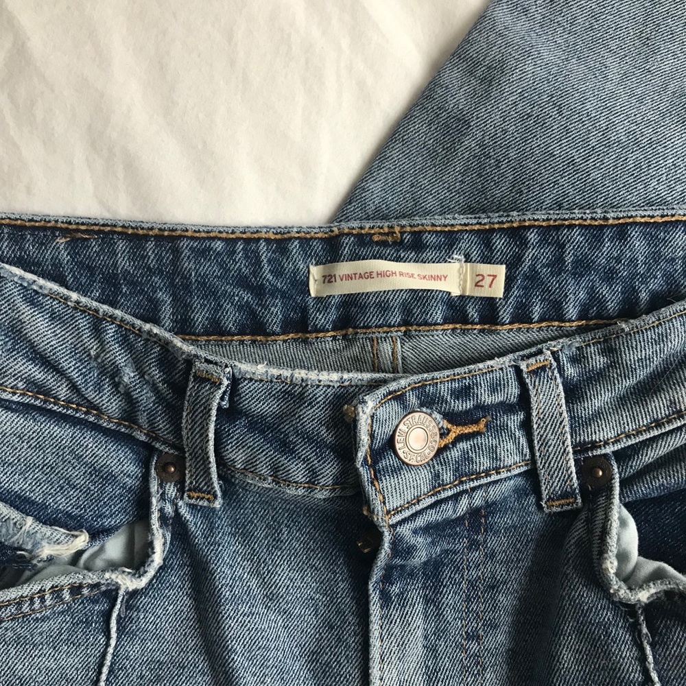 Split Levis Jeans - image 4